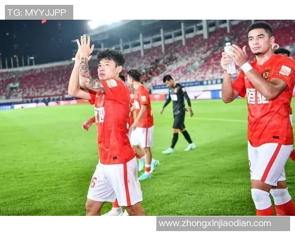 足球球星卡开盒马赛克现象解析及其对收藏市场的影响与未来趋势